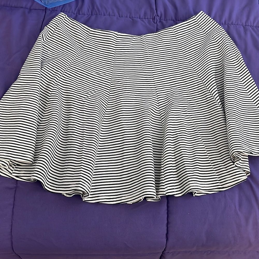 NWT American Eagle outfitters skirt - Picture 2 of 5